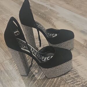 Gianni Bini Black Suede with Silver Accents Platform Heels